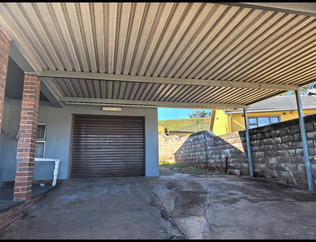 4 BEDROOM HOUSE TO LET IN UMLAZI V